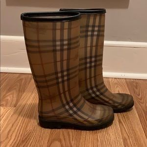 Burberry rain boots